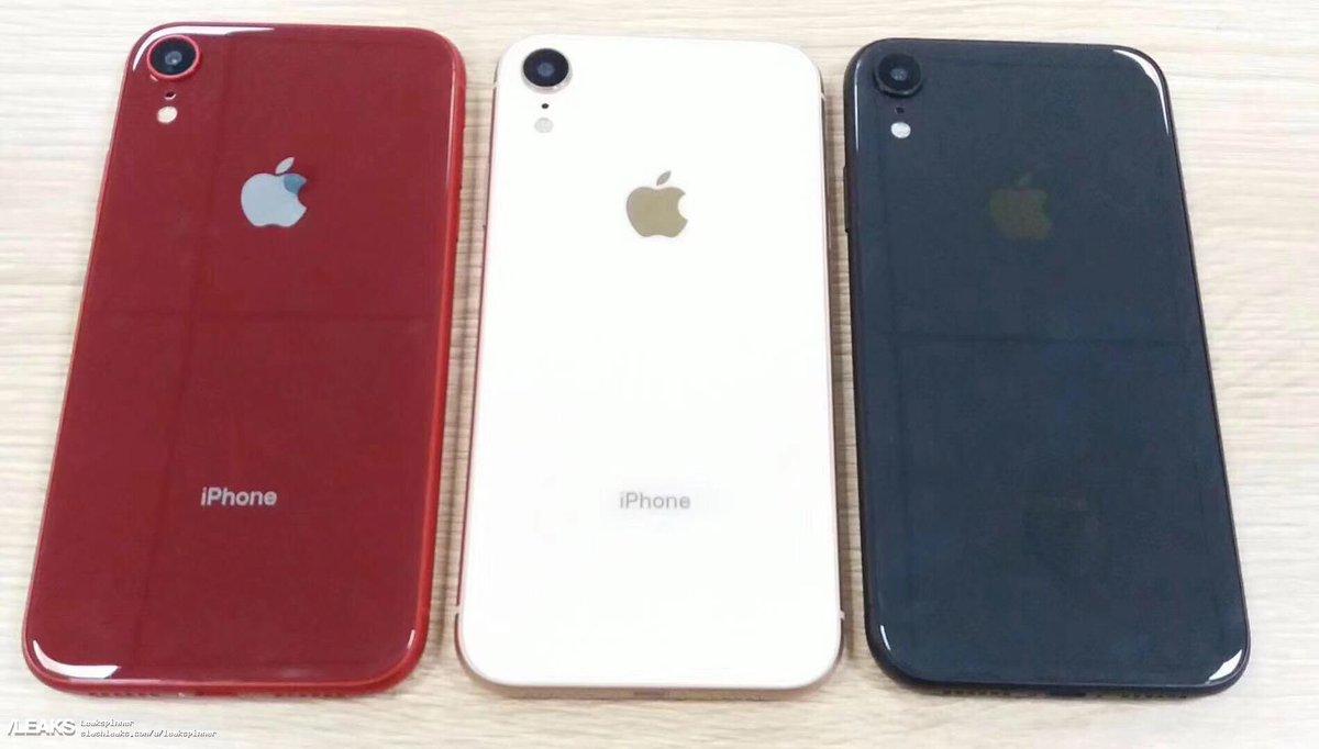 Несмотря на спекуляции о том, что Apple может назвать бюджетную модель iPhone 9, смартфон получил название iPhone Xc